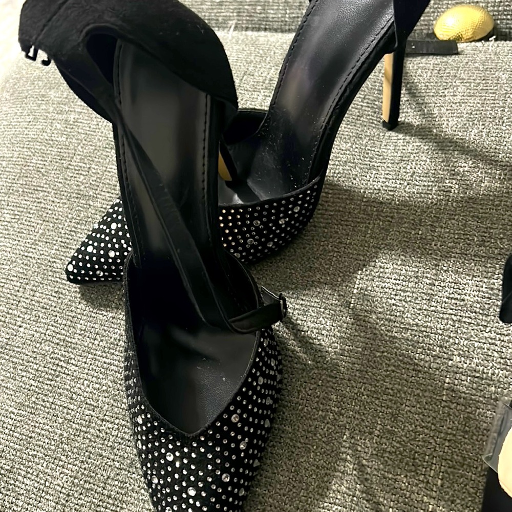 Heels with rhinestone design with thin heel synthetic suede strip anklet